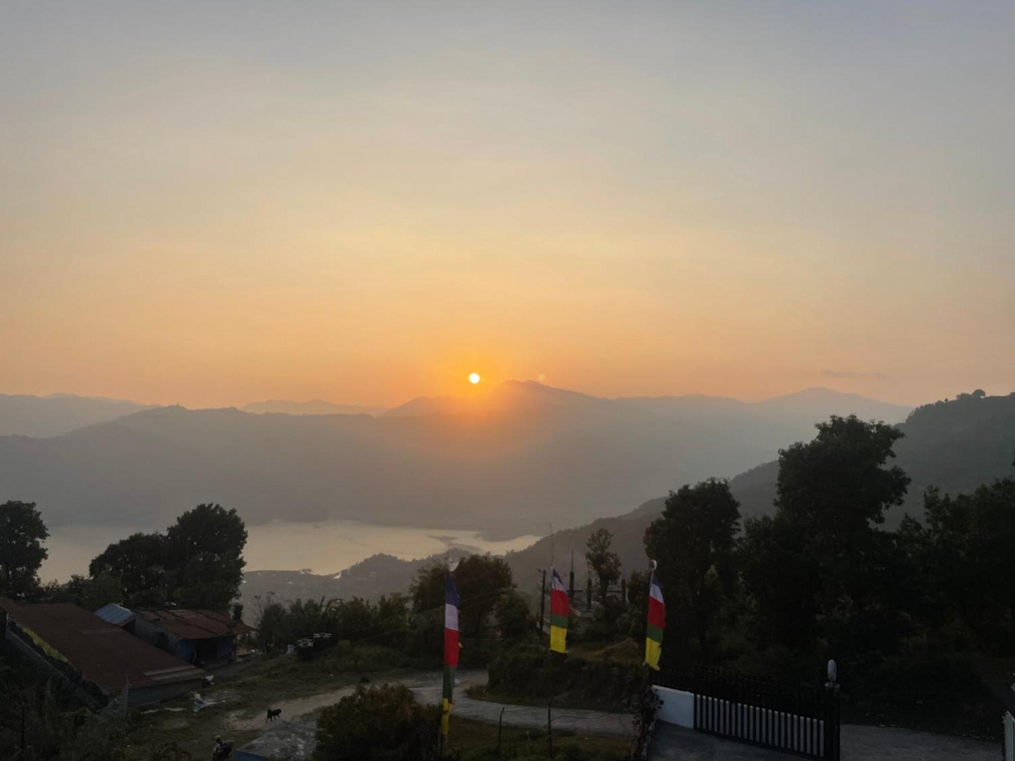 Hotel Pokharaeye Εξωτερικό φωτογραφία